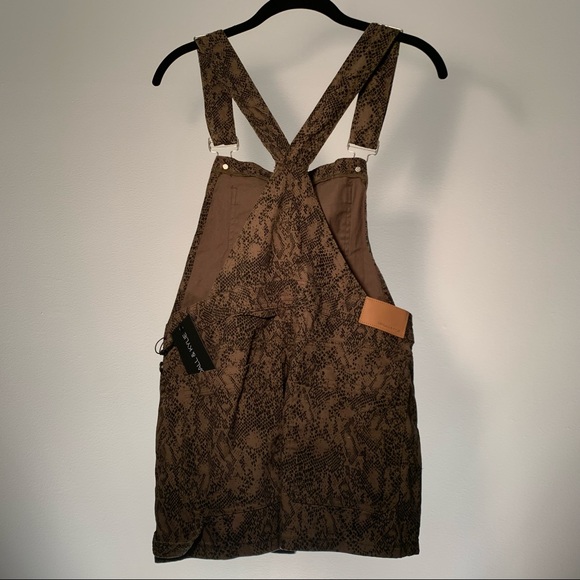 Kendal and Kylie brown and black denim overall romper Camo splatter size 26 - Picture 2 of 4